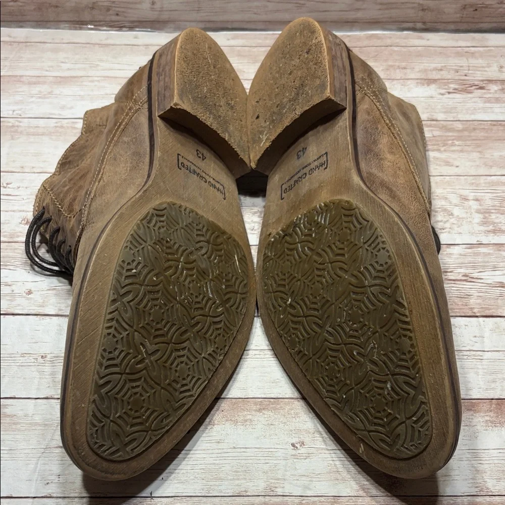 Bull Boxer Art Name Eldon Limited Edition 1 of 500 Men's Tan Chukka Boots